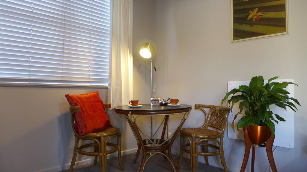 Motel The 3*